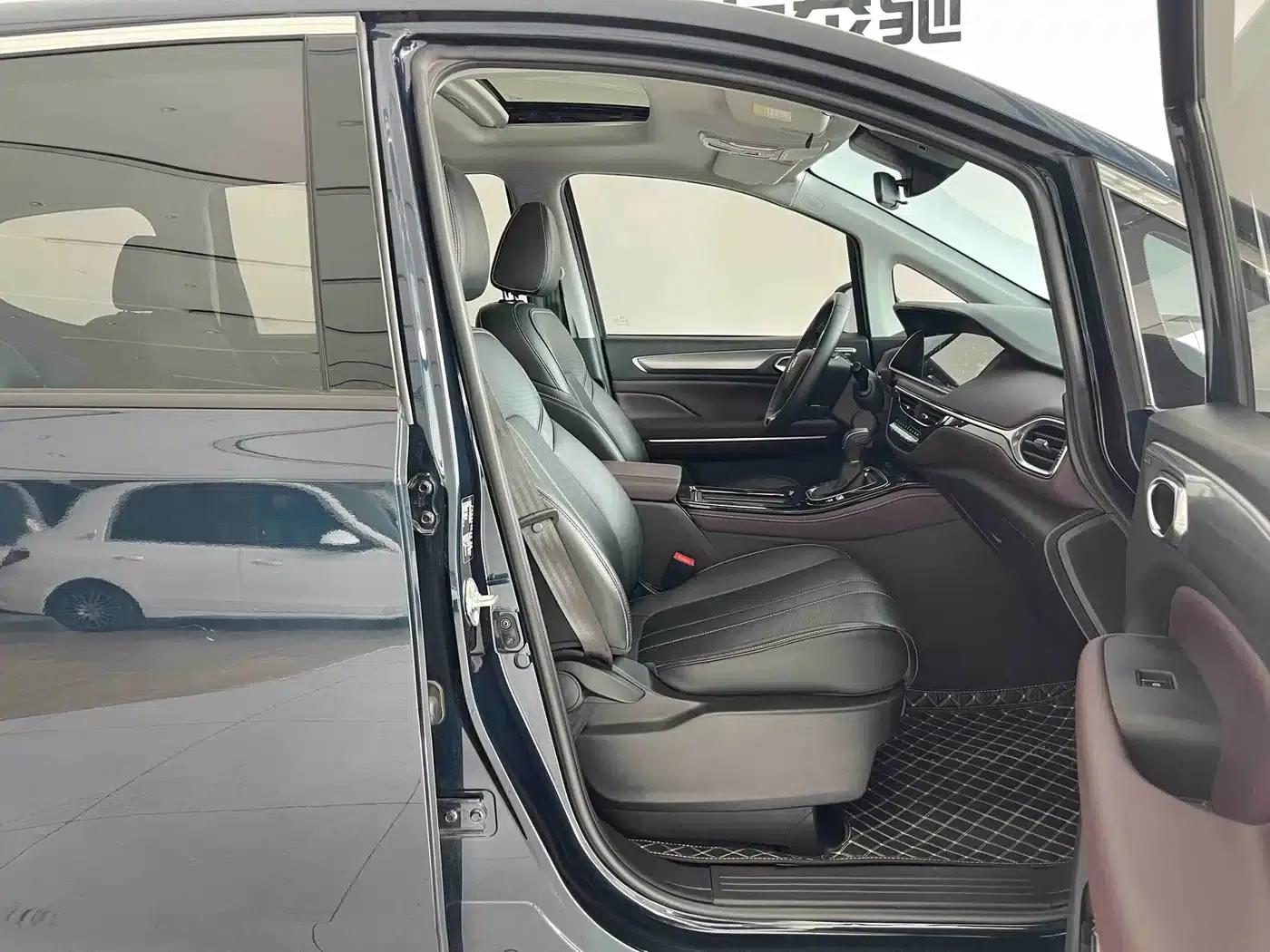 Trumpchi M6 2023 PRO 270T DCT Luxury Edition — миниатюра 9