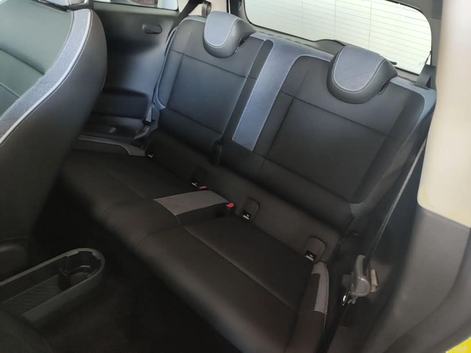 Used MINI Electric COOPER 2024 456km COOPER E Classic Edition — миниатюра 30