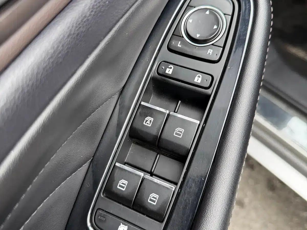 Trumpchi GA4 2018 200T Automatic Luxury Edition — миниатюра 5