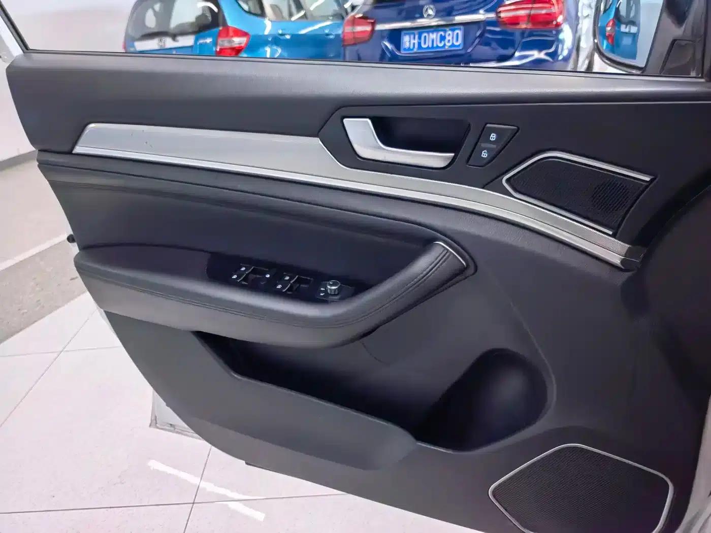 Haval H6 2018 Red Label Sport Edition 1.5T Manual 2WD Elite — миниатюра 12