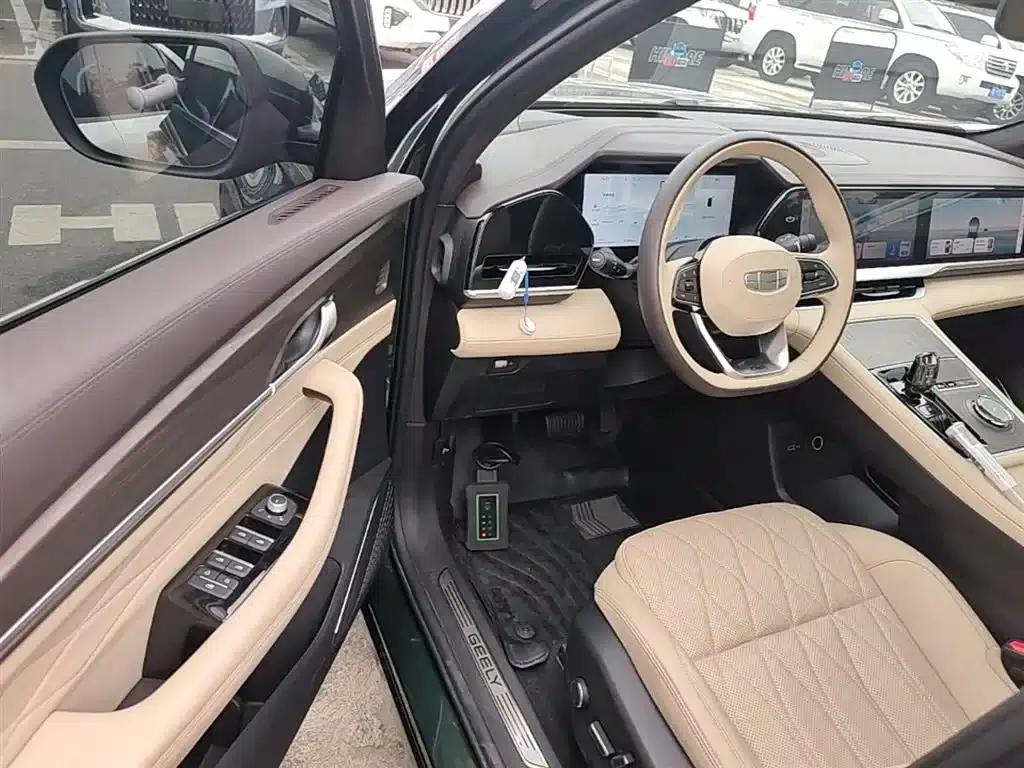 Geely Xingyue L 2025 Oriental Radiance 2.0TD Automatic 4WD Moon Gazing Edition — миниатюра 16