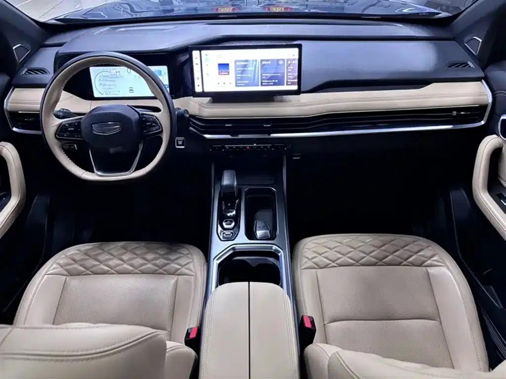 Geely Haoyue L 2023 2.0T DCT Flagship Edition — миниатюра 14