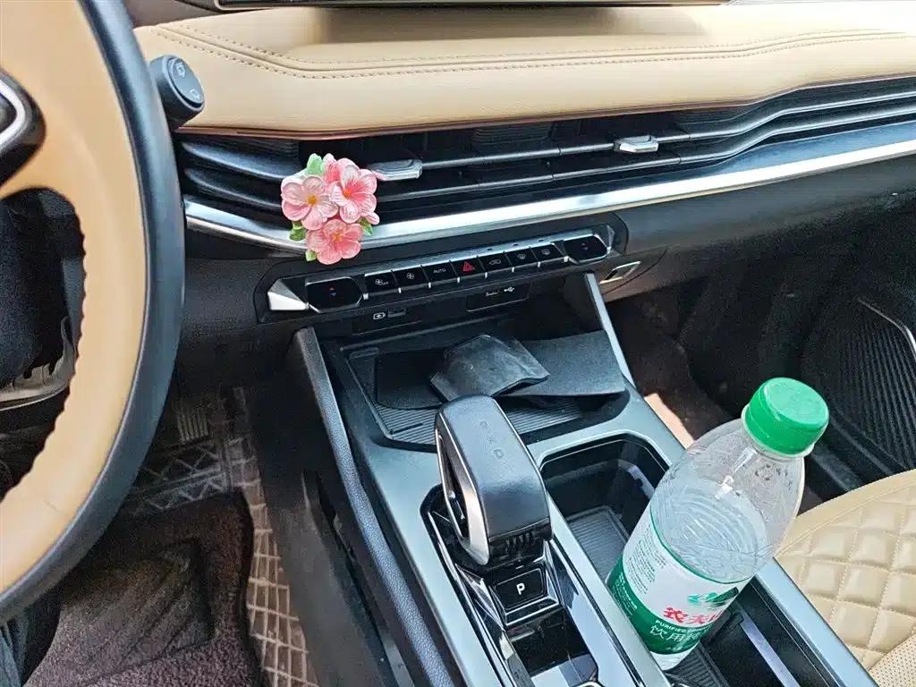 Geely Haoyue L 2023 2.0T DCT Flagship Edition — миниатюра 6