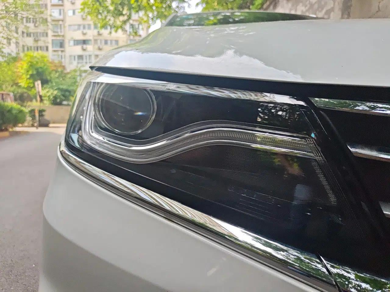 Used Roewe RX5 2020 20T Automatic 4G Connect Excellence Edition — миниатюра 7