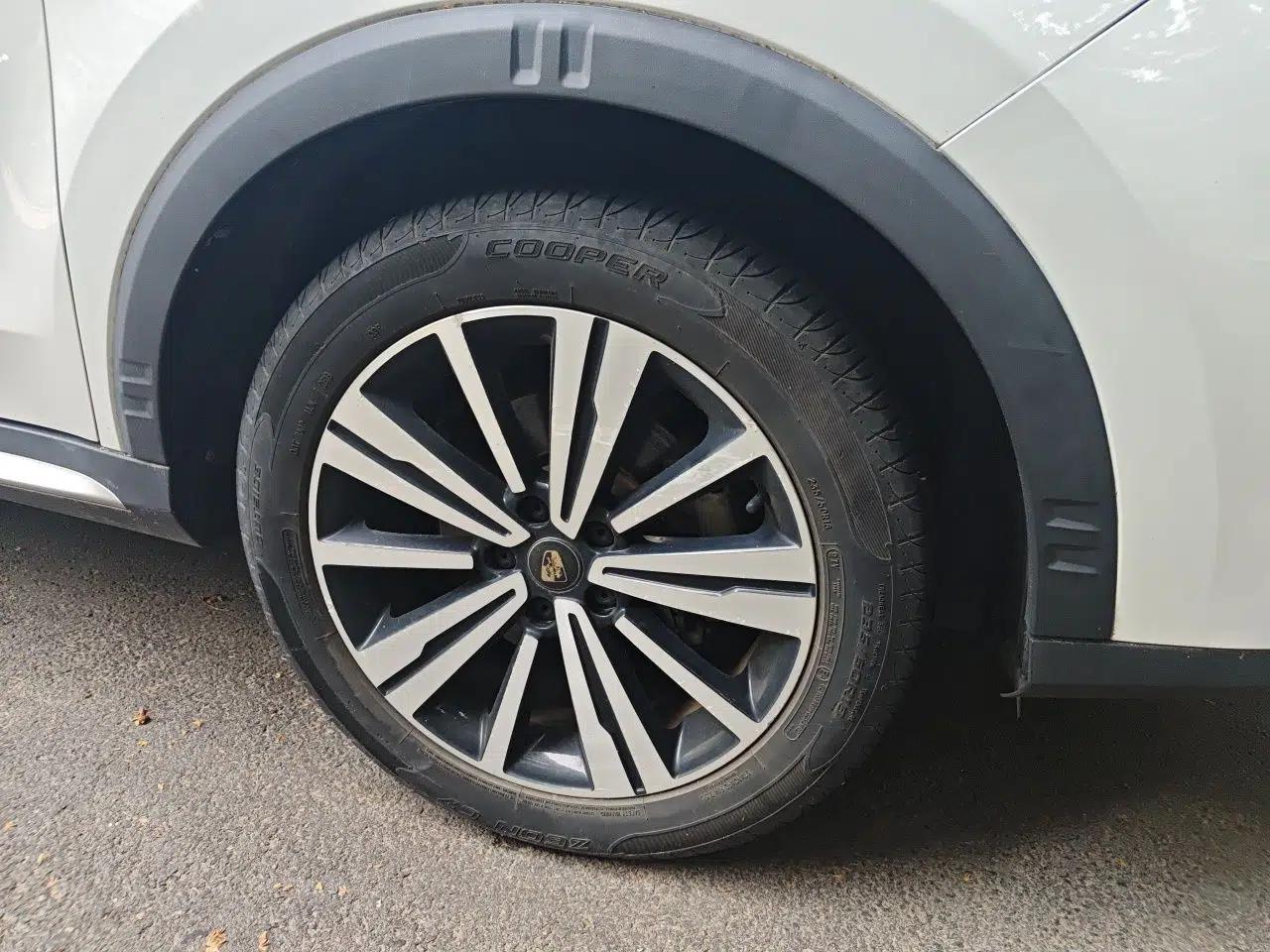 Used Roewe RX5 2020 20T Automatic 4G Connect Excellence Edition — миниатюра 8