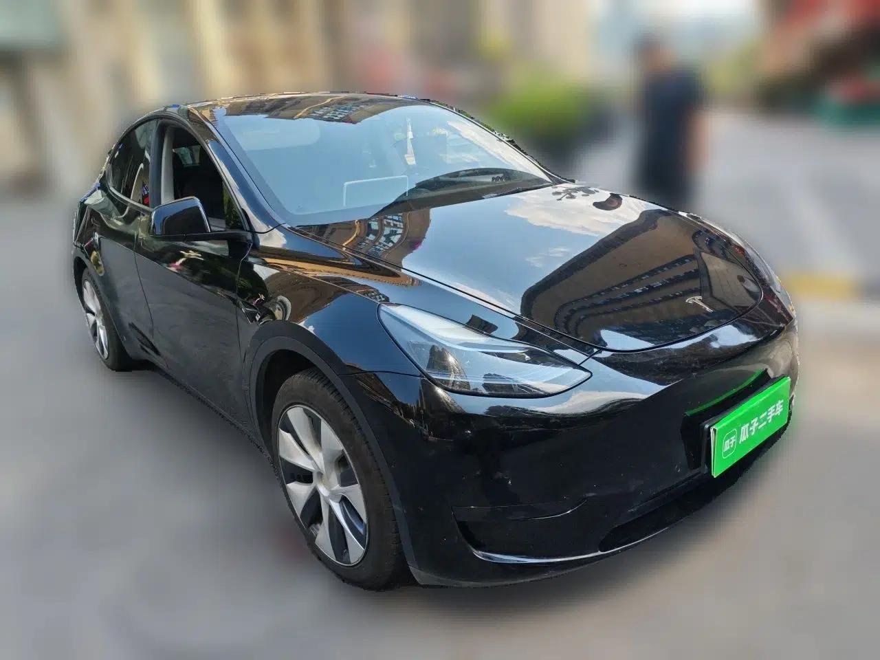 Used Tesla Model Y 2022 Revised Version Rear-Wheel Drive — миниатюра 3