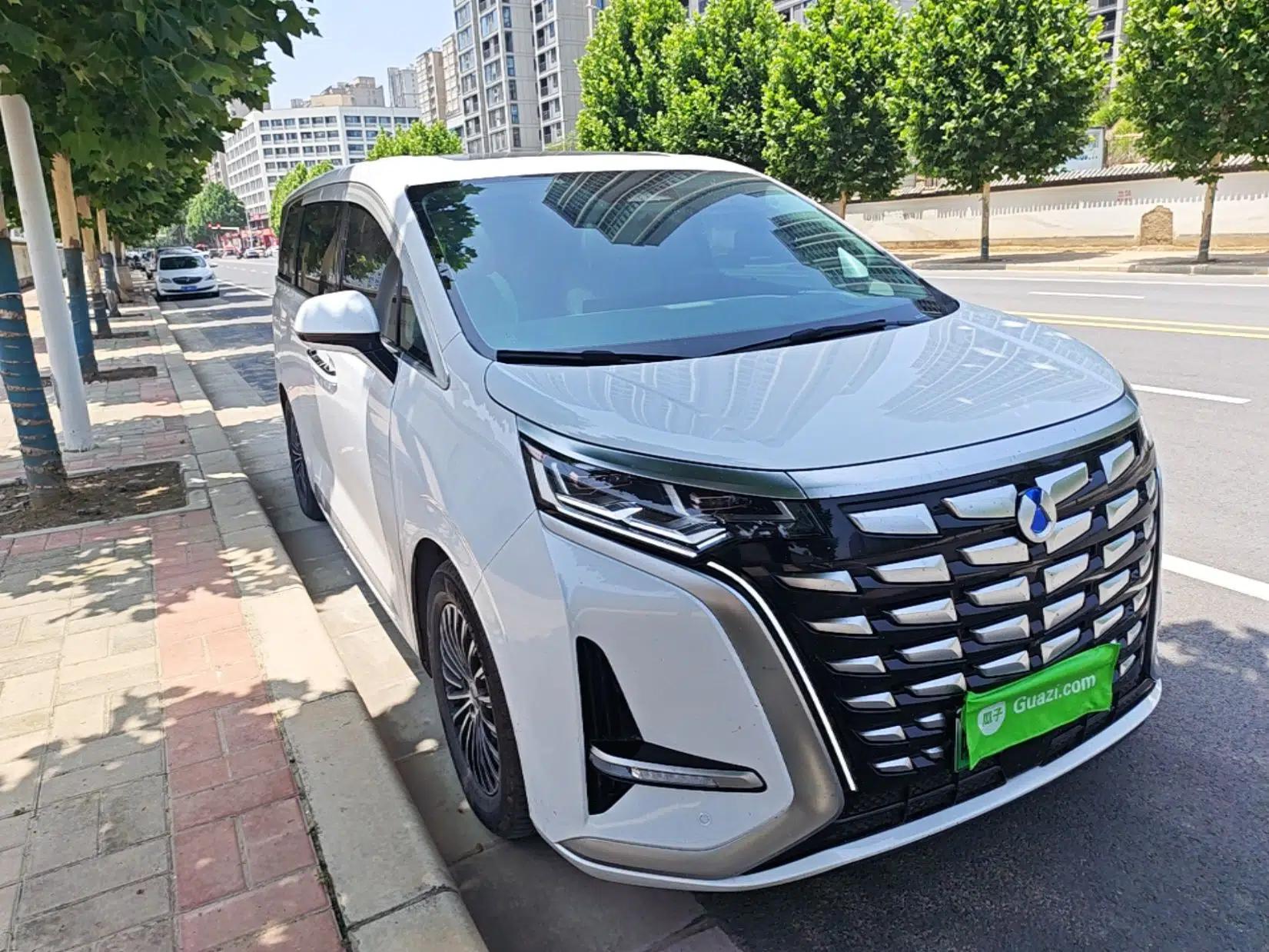 Used Denza D9 2022 DM-i 970 Four-Wheel Drive Flagship Model — миниатюра 3