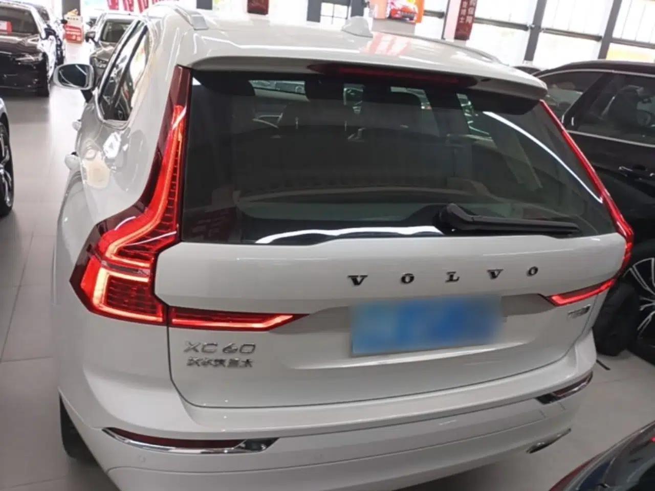 Used Volvo XC60 2020 T5 4x4 Zhiyi Luxury Edition — миниатюра 5