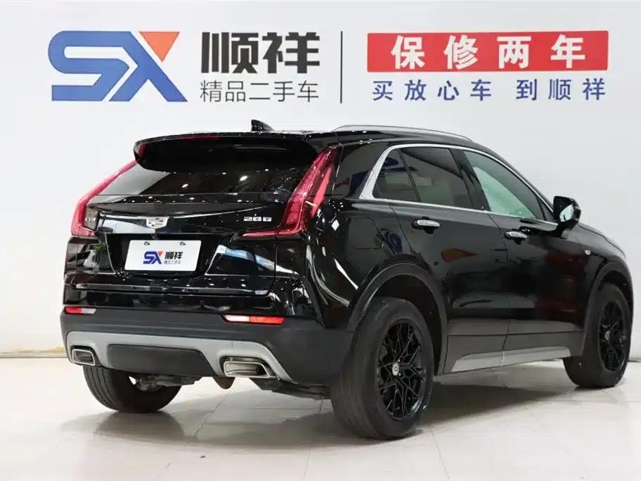 2022 Cadillac XT4 28T Two-Wheel Drive Luxury — миниатюра 4