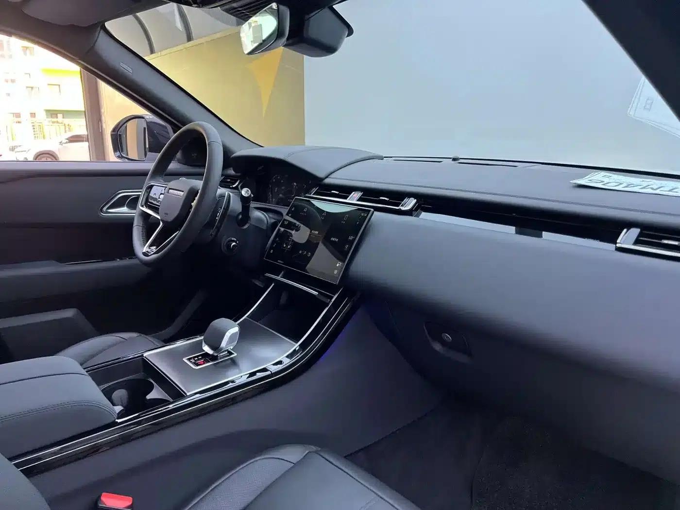 Range Rover Velar 2026 250PS Dynamic SE — миниатюра 8