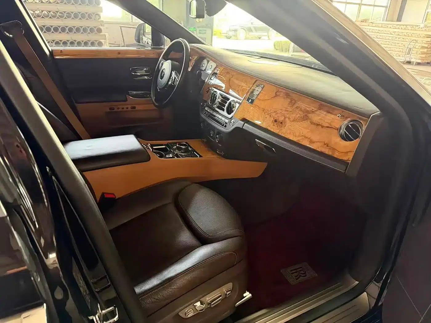2015 Ghost Series II Extended Wheelbase — миниатюра 3