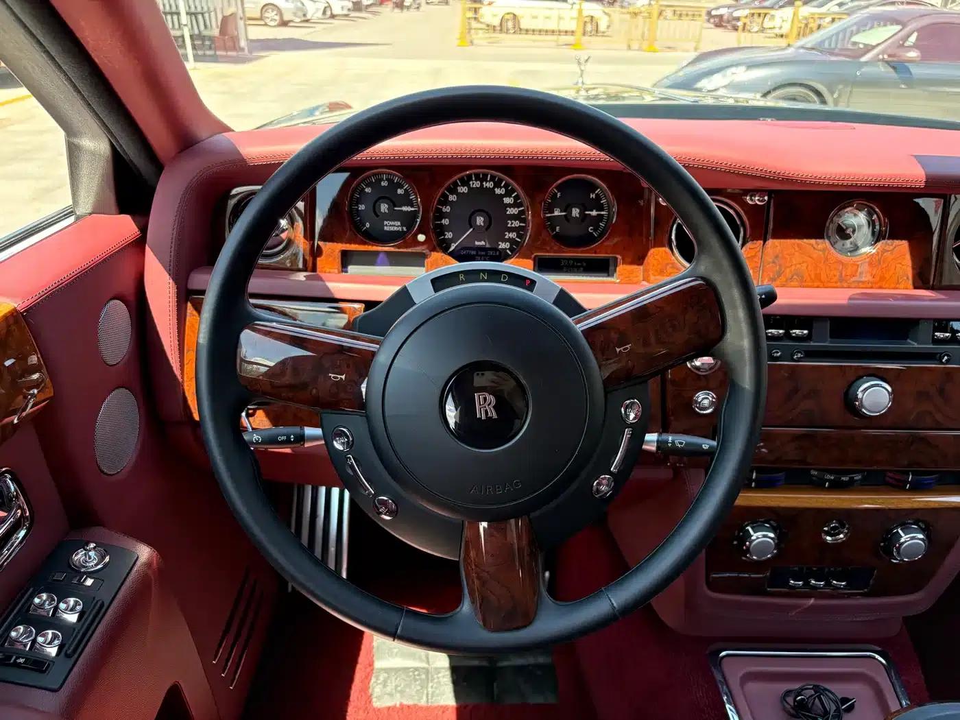 2013 Phantom 6.7L Extended Wheelbase (EWB) — миниатюра 18