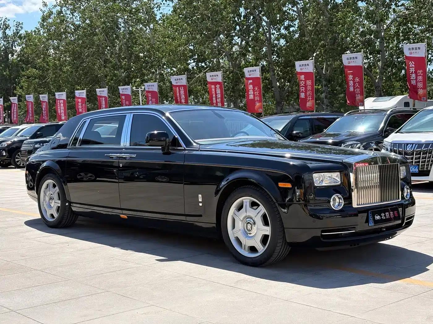 2013 Phantom 6.7L Extended Wheelbase (EWB) — миниатюра 3