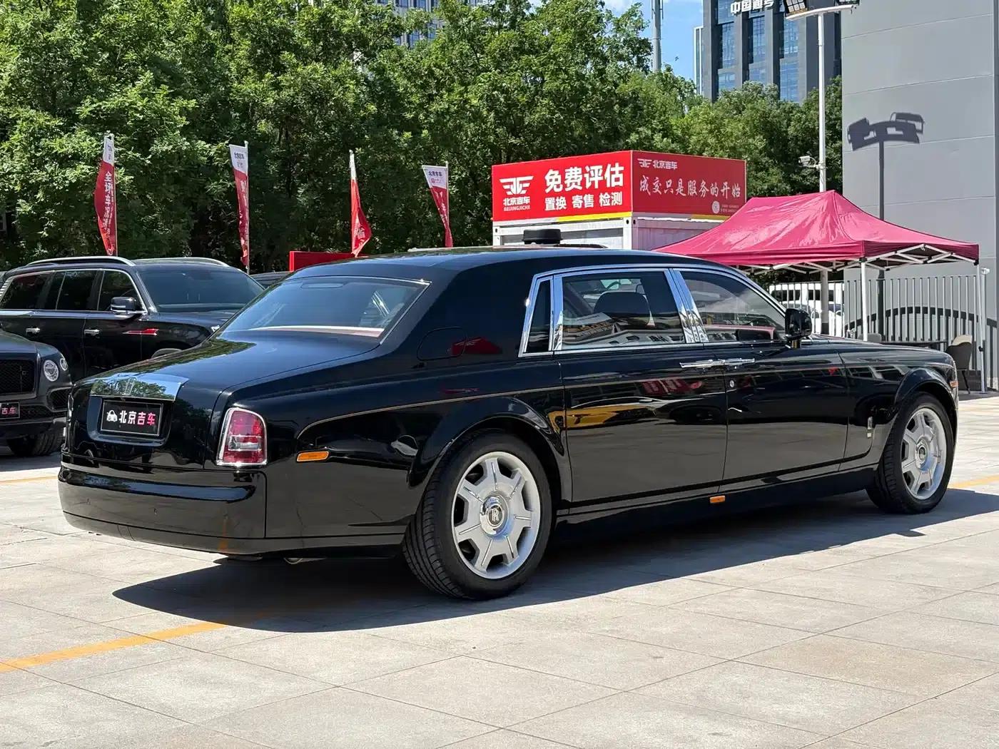 2013 Phantom 6.7L Extended Wheelbase (EWB) — миниатюра 9