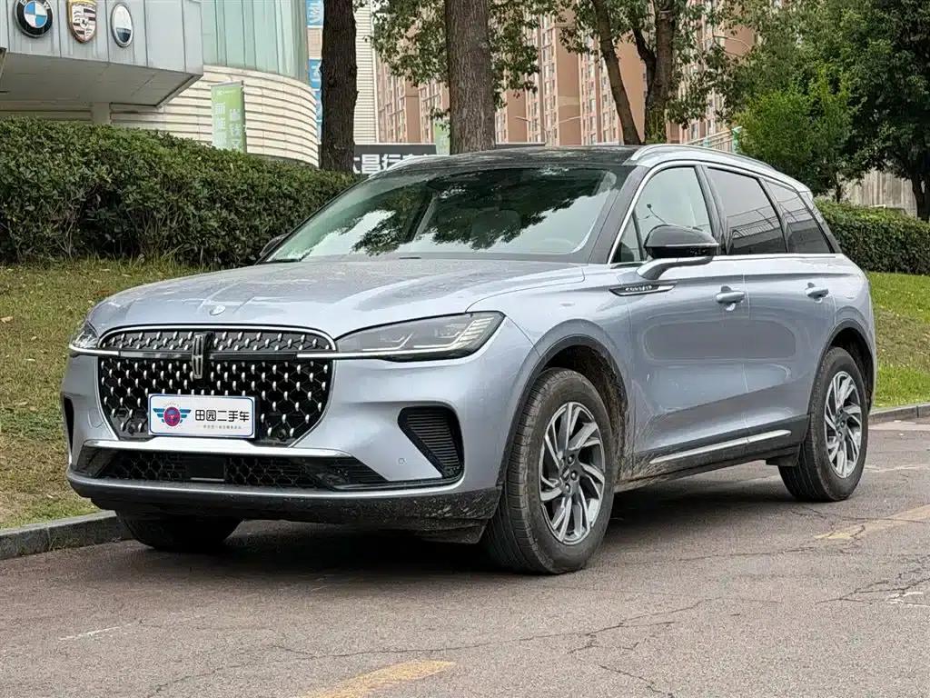 Adventurer 2023 2.0T 2WD Premium Edition — миниатюра 1