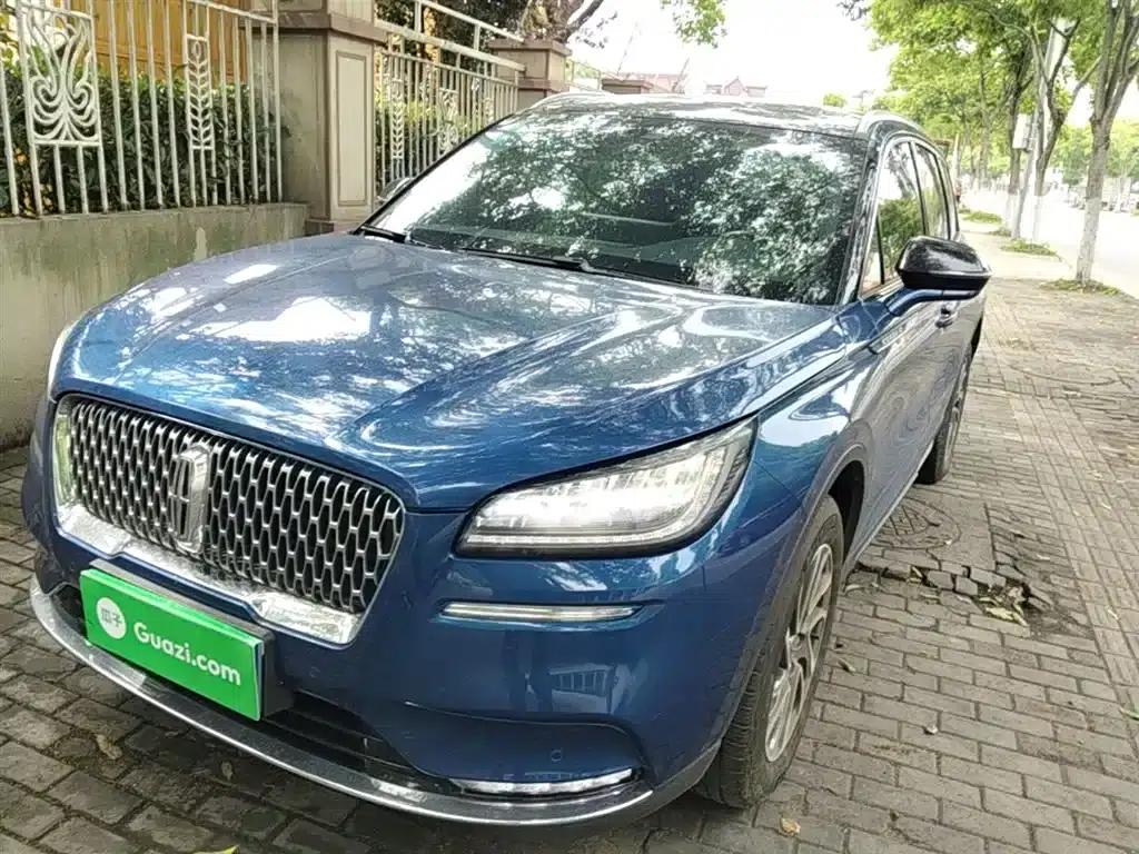 Adventurer 2020 2.0T 2WD Premium Edition — миниатюра 1