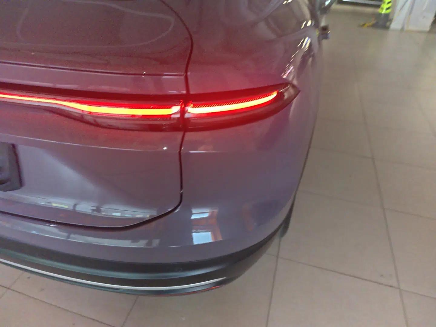 Used Nio EC6 2024 75 kWh — миниатюра 9