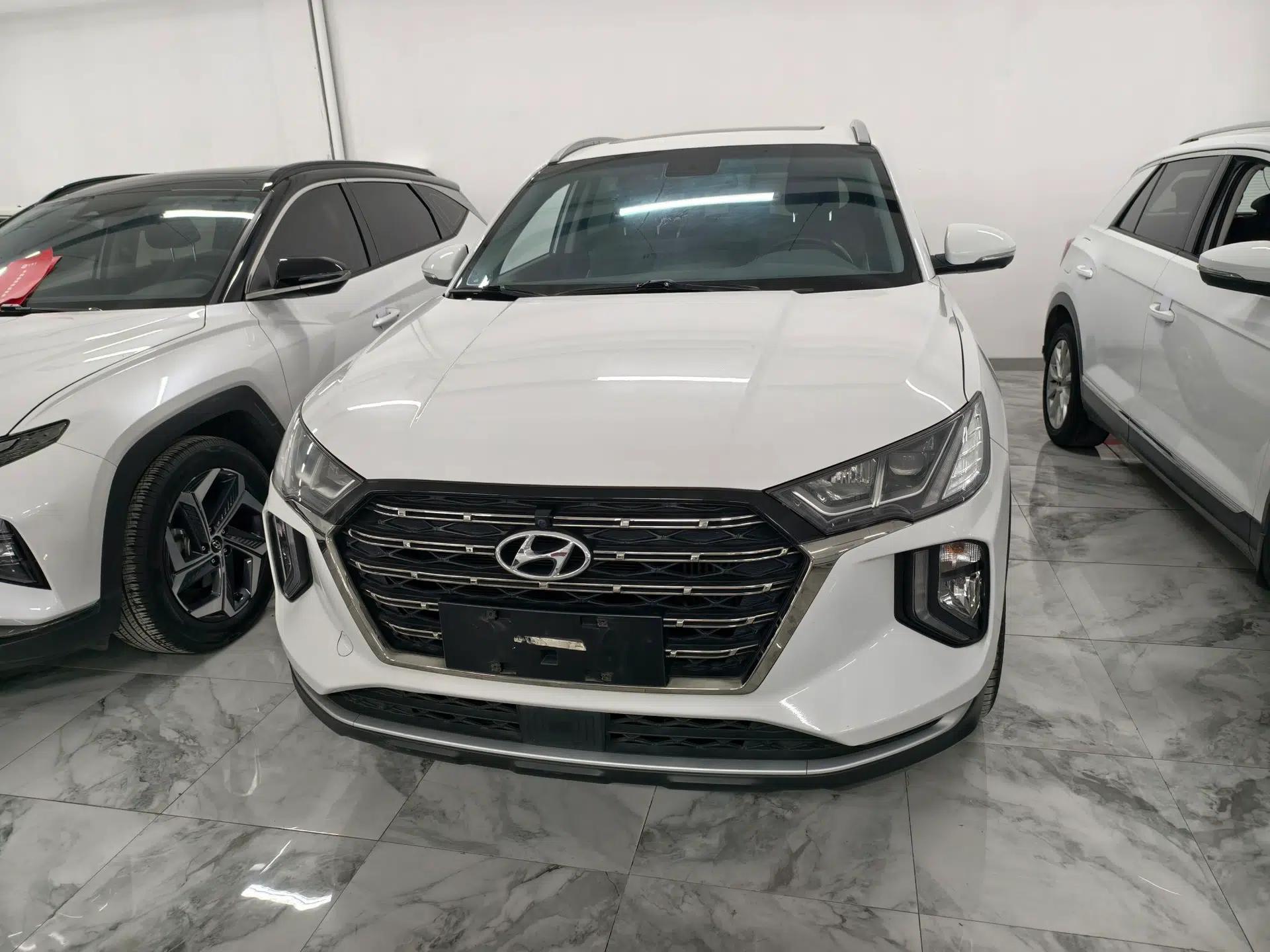 Used Hyundai Tucson 2020 280TGDi Two-Wheel-Drive GLS Smart Connectivity Version China VI Standard — миниатюра 3