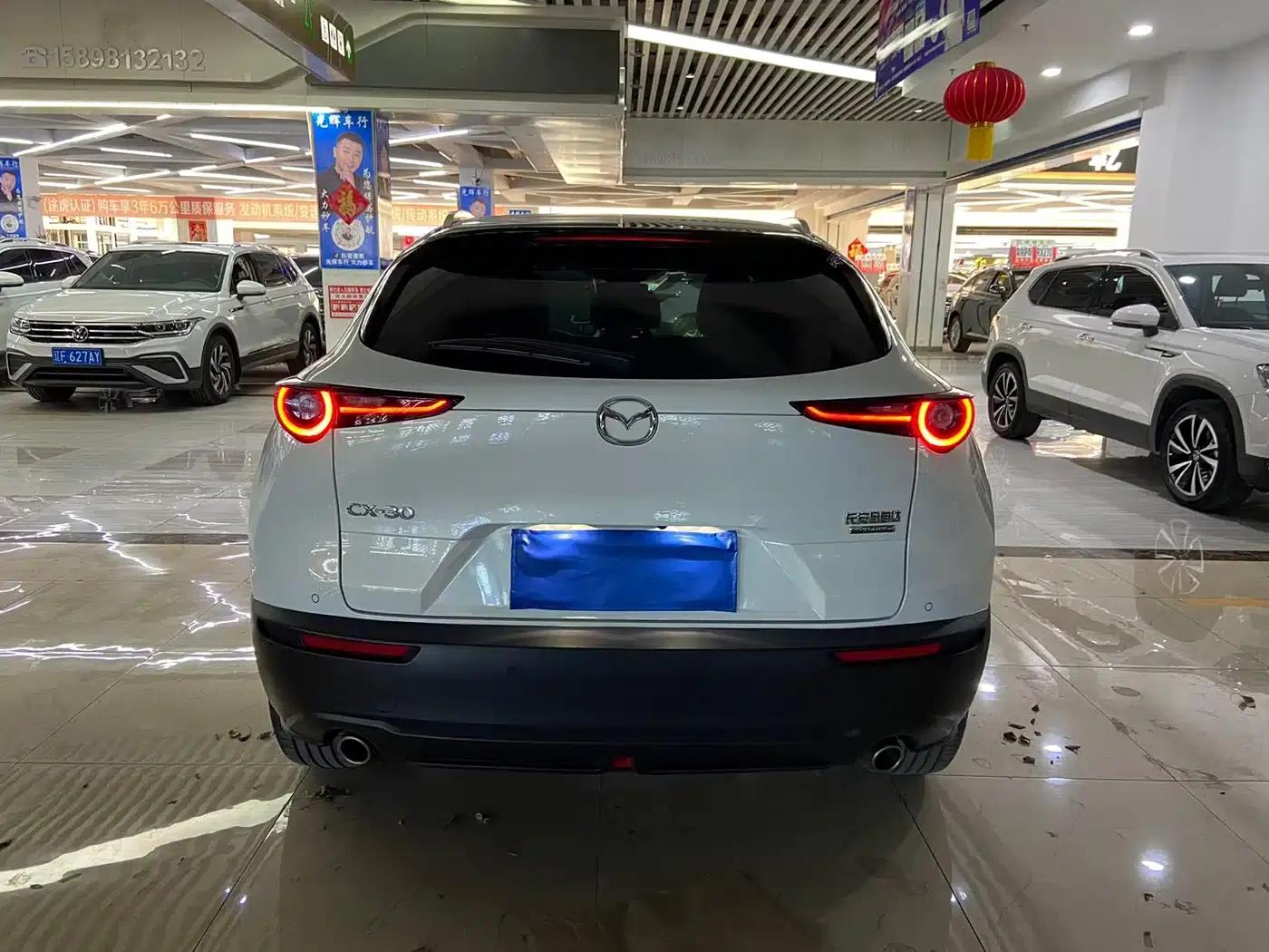 Mazda CX-30 2022 2.0L Automatic Comfort Edition — миниатюра 5