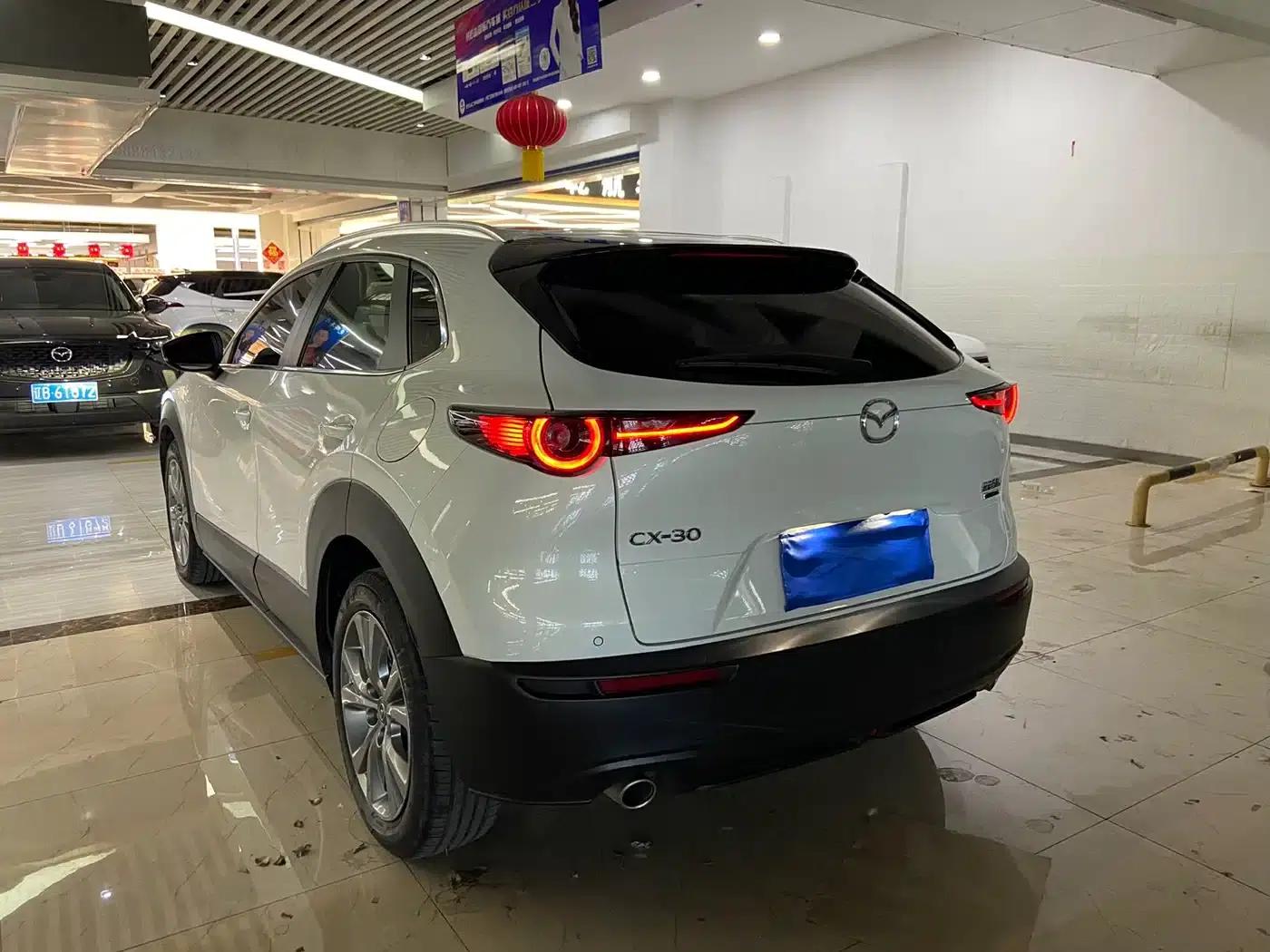Mazda CX-30 2022 2.0L Automatic Comfort Edition — миниатюра 6