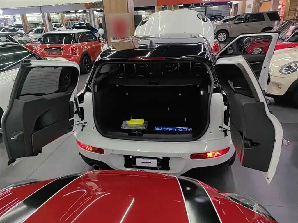 2023 MINI CLUBMAN Facelift 1.5T COOPER Classic — миниатюра 19