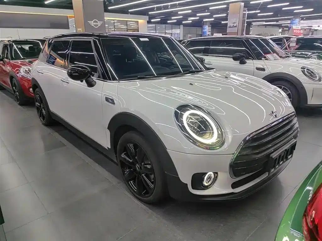 2023 MINI CLUBMAN Facelift 1.5T COOPER Classic — миниатюра 4