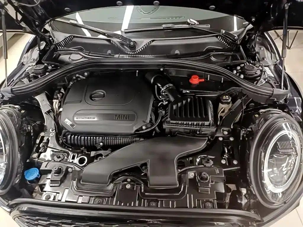 MINI CLUBMAN 2023 Facelift 2.0T COOPER S Connoisseur — миниатюра 20
