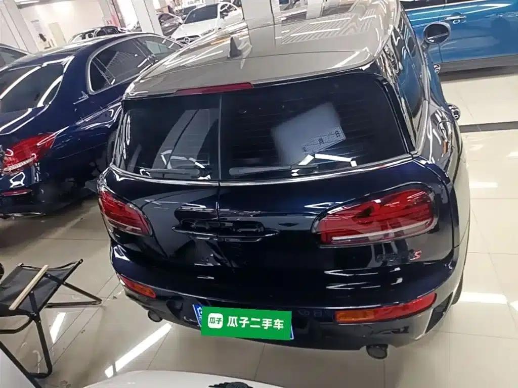 MINI CLUBMAN 2023 Facelift 2.0T COOPER S Connoisseur — миниатюра 6