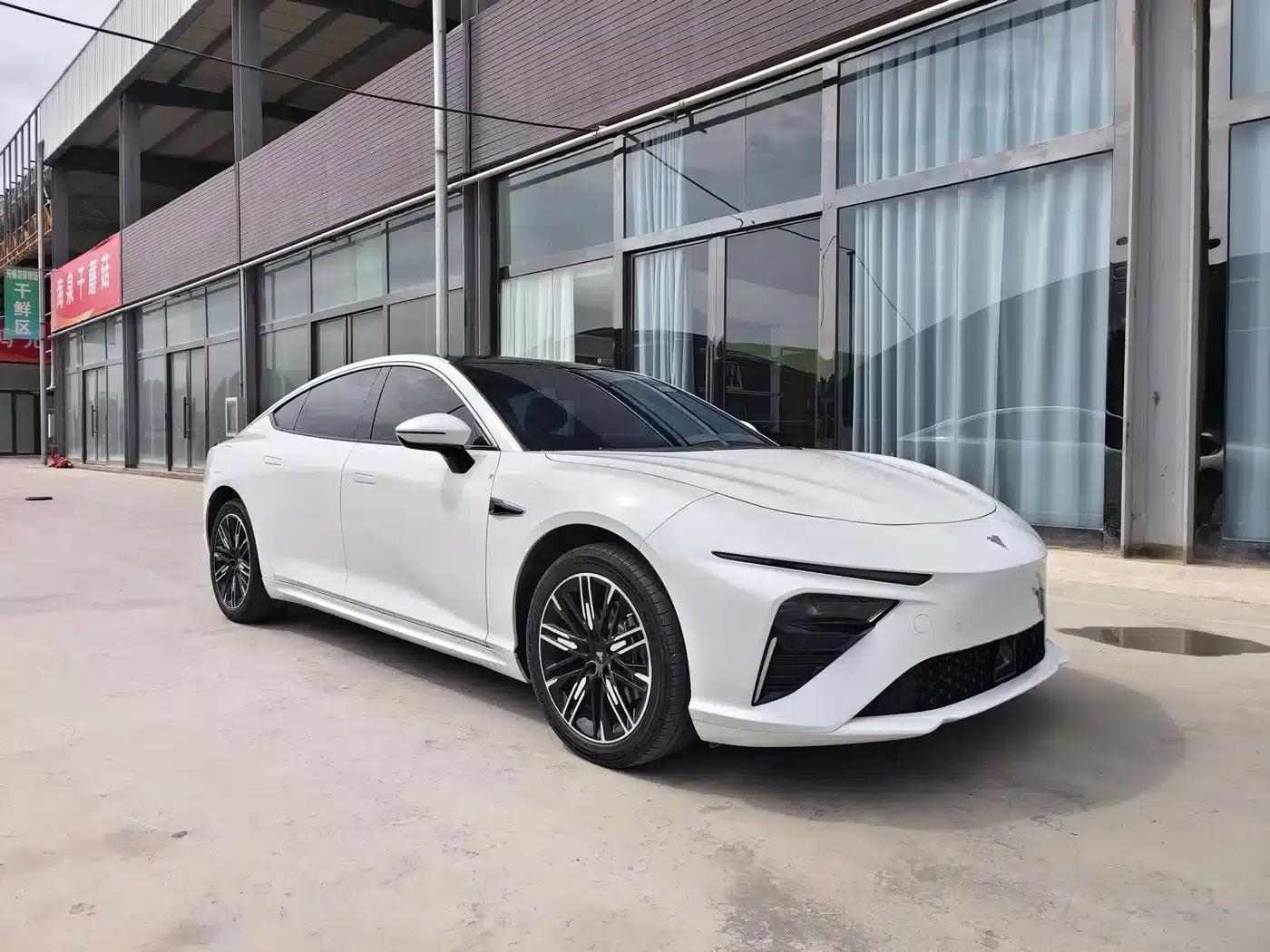Nezha S 2024 Range Extended 1060 Edition — миниатюра 3