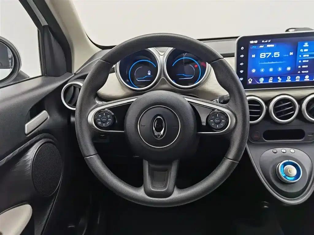 ORA Black Cat 2021 Model 301km Base Edition — миниатюра 11