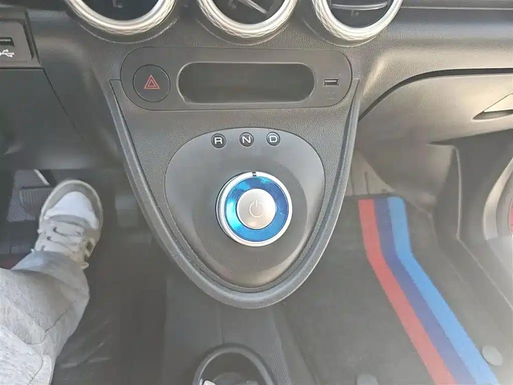 ORA Black Cat 2019 Model 351km/h Goddess Edition — миниатюра 14