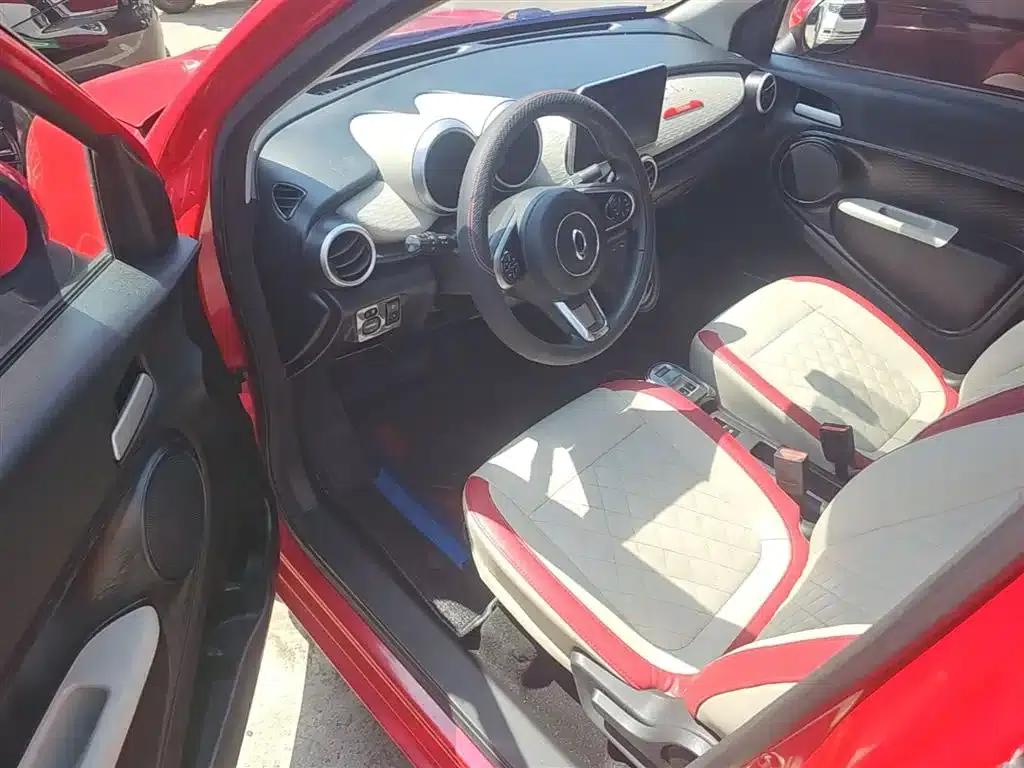 ORA Black Cat 2019 Model 351km/h Goddess Edition — миниатюра 16