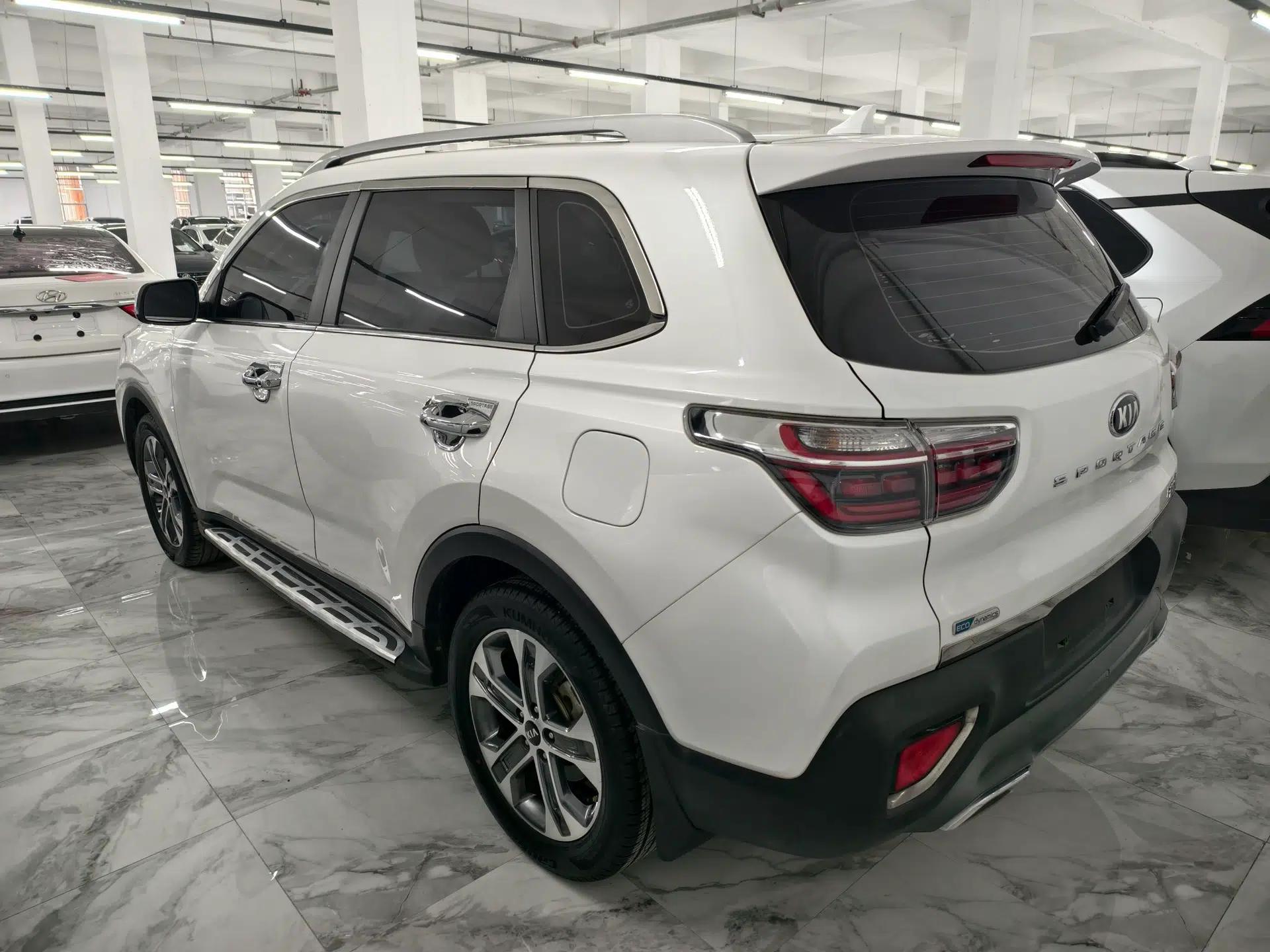 Used Kia Sportage R 2019 2.0L Automatic Smart Luxury Edition — миниатюра 5