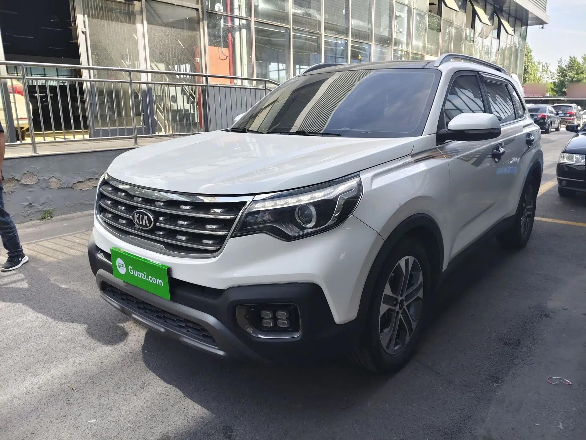 Used Kia Sportage R 2019 2.0L Automatic Smart Luxury Edition — миниатюра 1