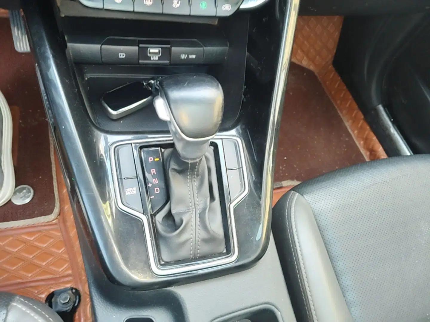 Used Kia Sportage R 2019 2.0L Automatic Smart Luxury Edition — миниатюра 16