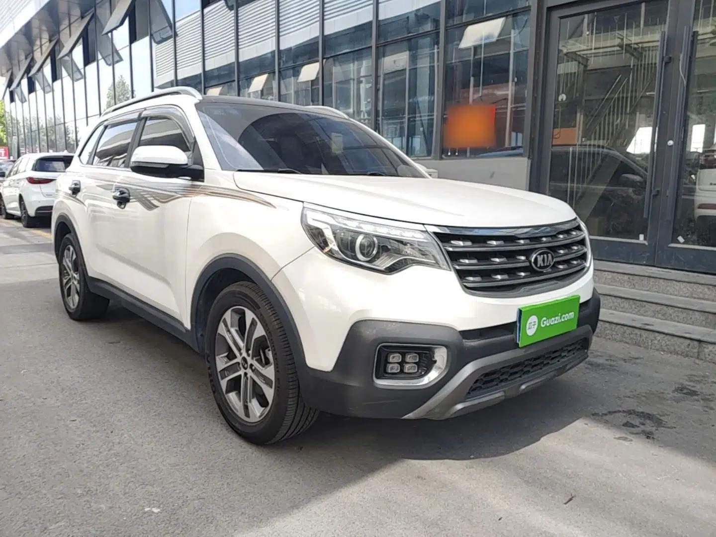 Used Kia Sportage R 2019 2.0L Automatic Smart Luxury Edition — миниатюра 3