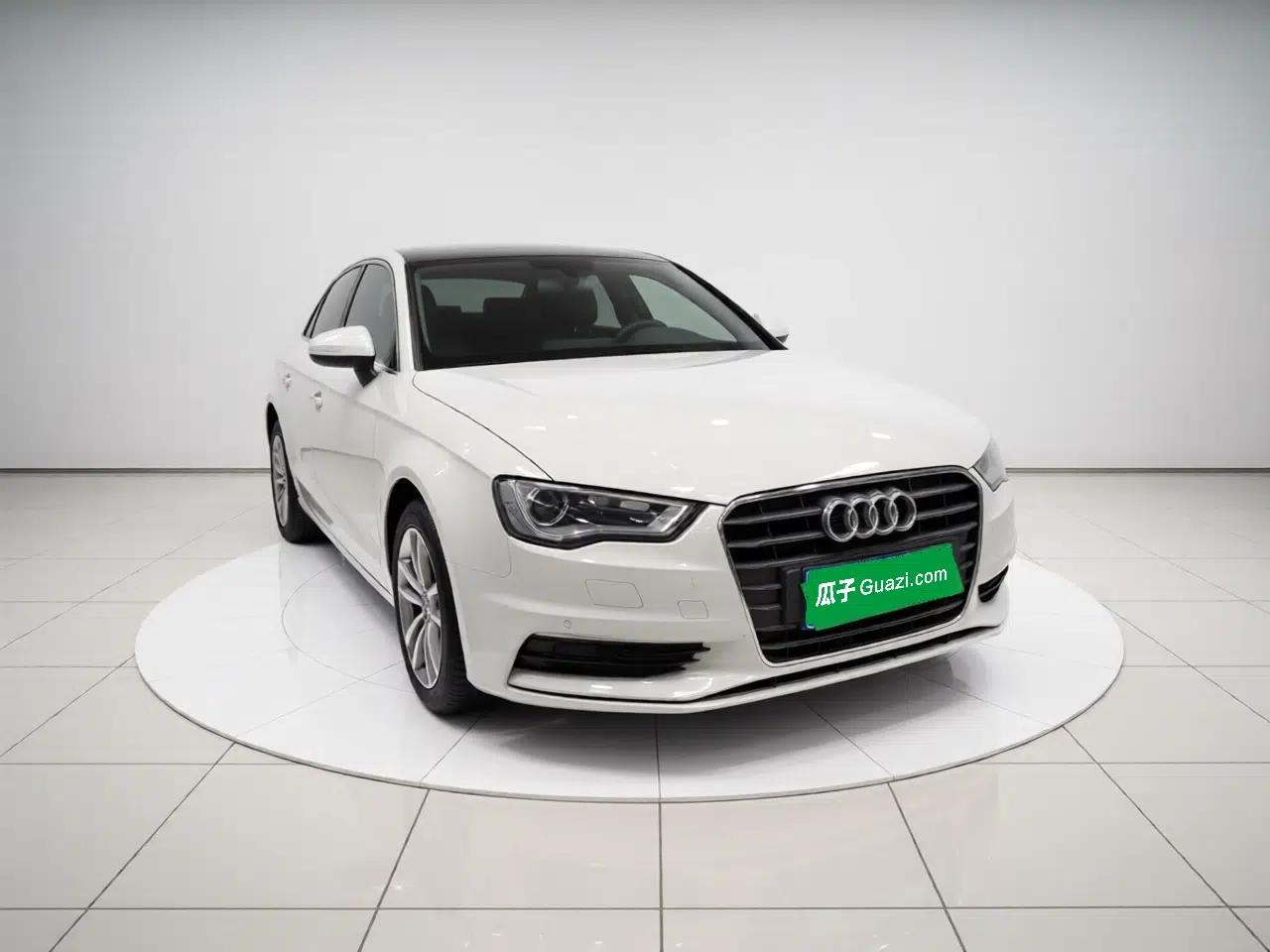 Used Audi A3 2015 Limousine 35 TFSI Millionth Anniversary Intelligent Leading Model — миниатюра 3