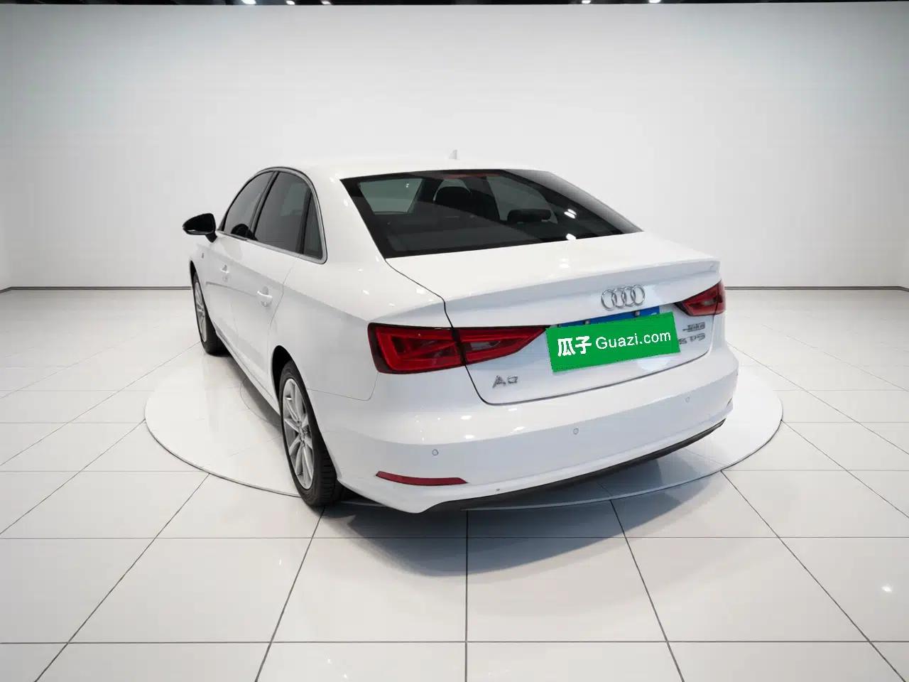 Used Audi A3 2015 Limousine 35 TFSI Millionth Anniversary Intelligent Leading Model — миниатюра 4