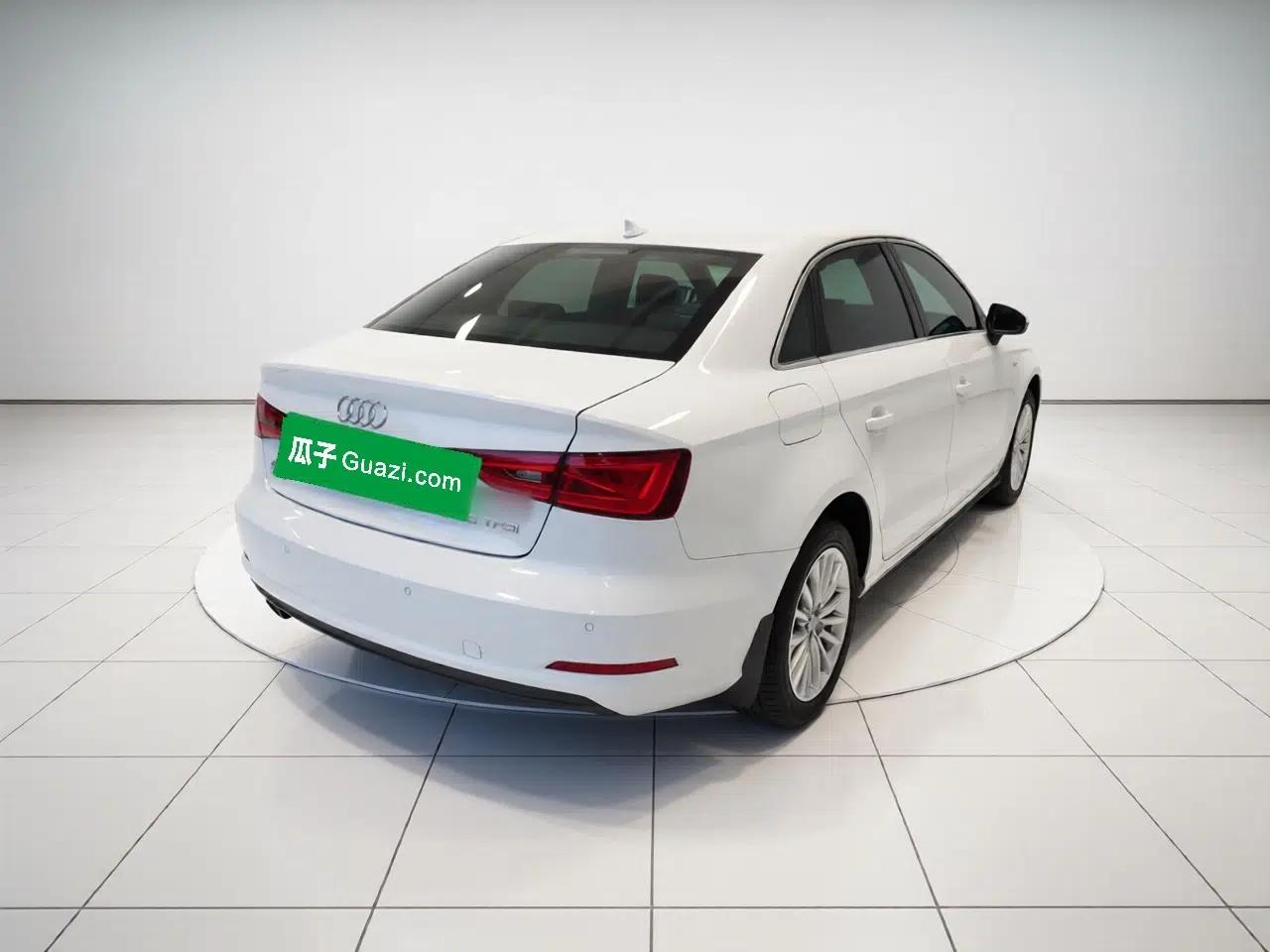 Used Audi A3 2015 Limousine 35 TFSI Millionth Anniversary Intelligent Leading Model — миниатюра 6