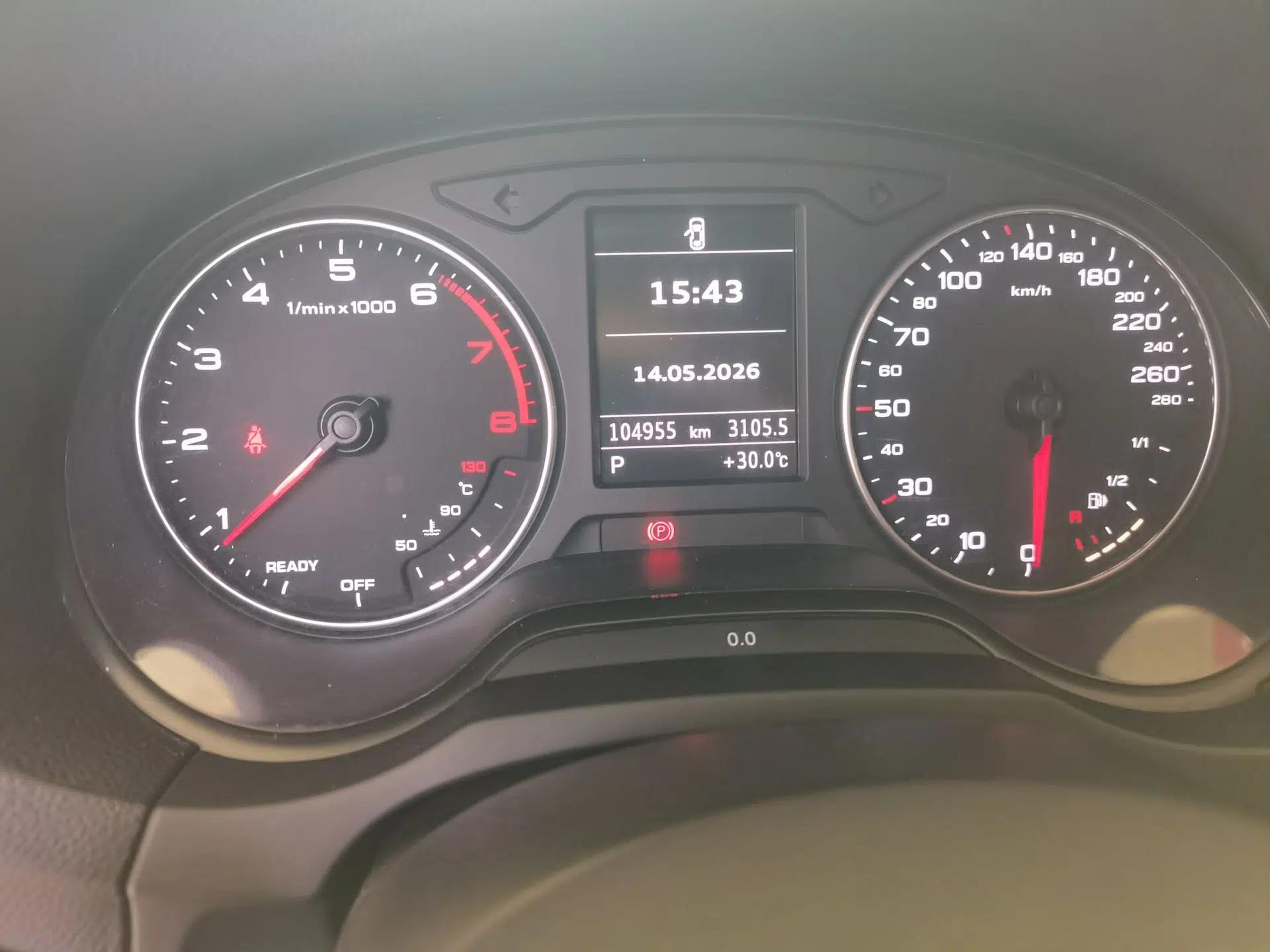 Used Audi A3 2015 Limousine 35 TFSI Millionth Anniversary Intelligent Leading Model — миниатюра 9