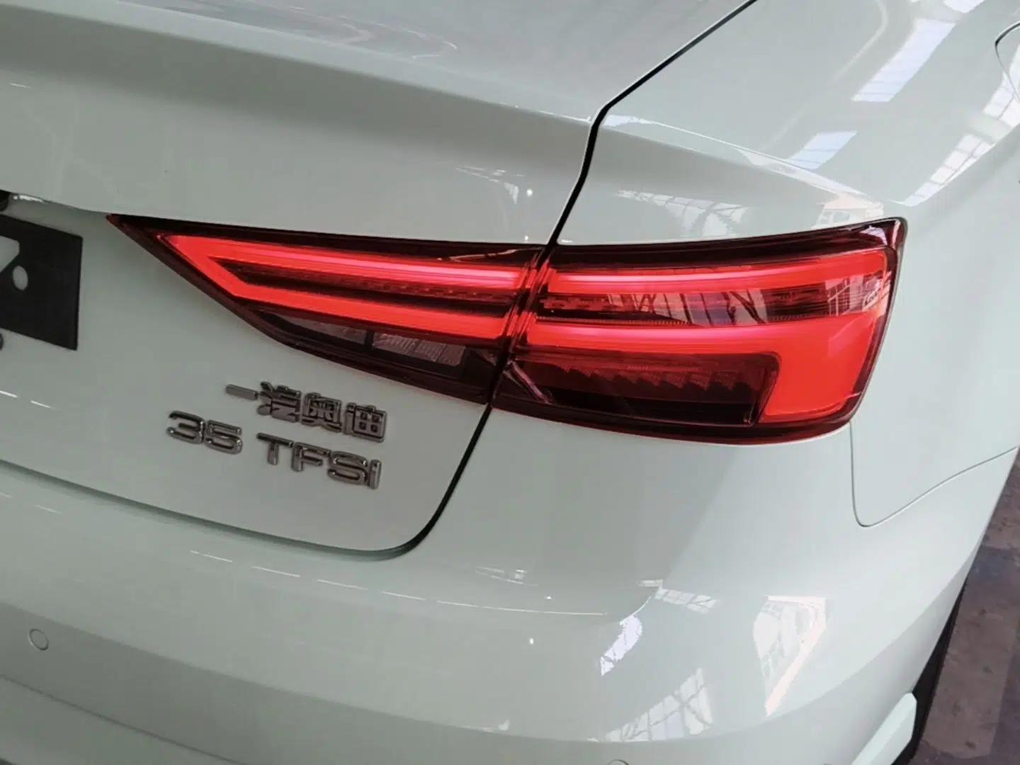 Used Audi A3 2018 30th Anniversary Edition Limousine 35 TFSI Fashion Model — миниатюра 9