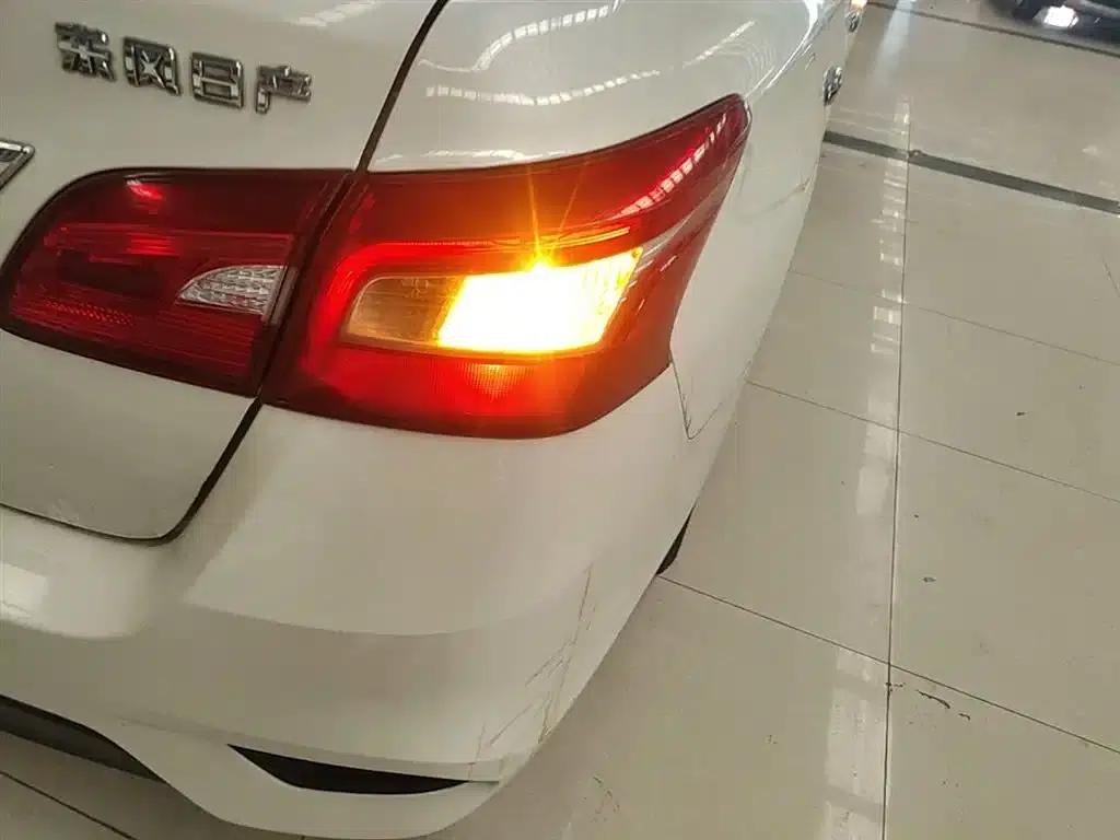 Nissan Sylphy 2021 Classic 1.6XE Manual Comfort Edition — миниатюра 8
