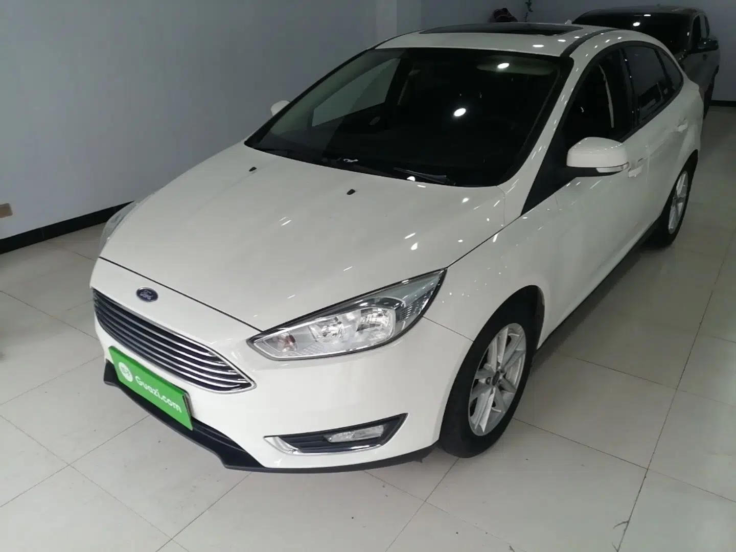 Used Ford Focus 2017 Sedan 1.6L Automatic Fashion Edition Smart Drive Version — миниатюра 1