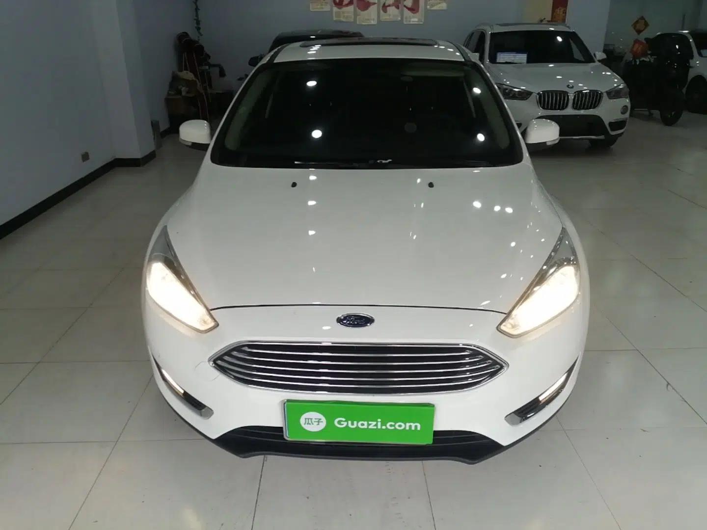 Used Ford Focus 2017 Sedan 1.6L Automatic Fashion Edition Smart Drive Version — миниатюра 2