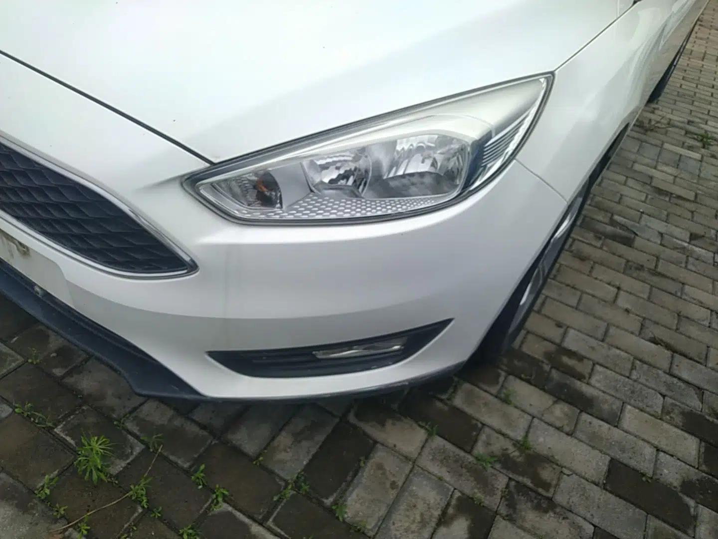Used Ford Focus 2015 Hatchback 1.6L Automatic Comfort Model — миниатюра 8
