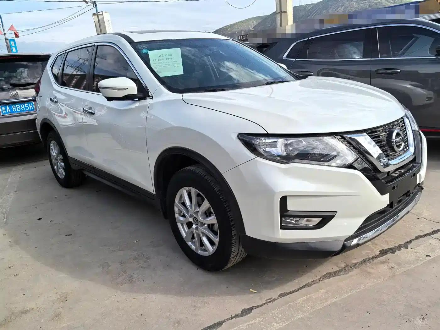 Nissan X-Trail 2017 2.0L CVT Comfort Edition 2WD — миниатюра 3