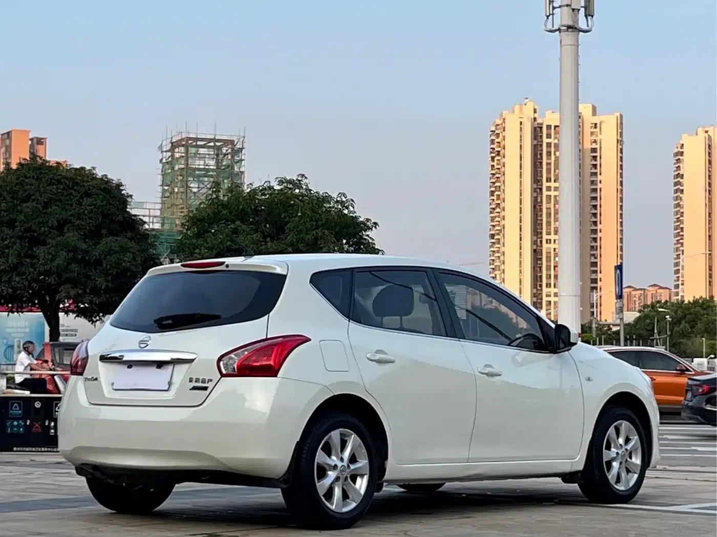 2014 Tiida 1.6L CVT Comfort Model — миниатюра 7