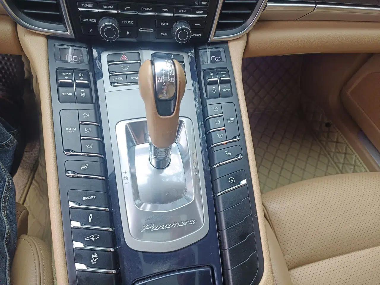 Used Porsche Panamera 2014 Panamera 3.0T — миниатюра 14