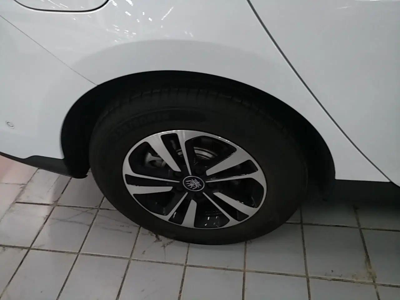 Used BYD Qin PLUS 2025 DM-i Smart Drive 120KM Superior Model — миниатюра 11