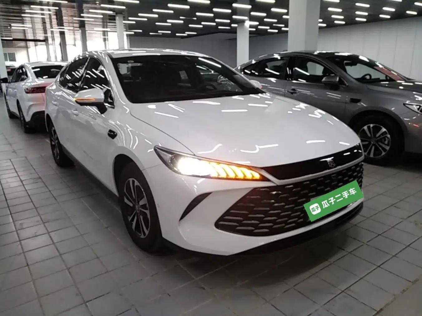 Used BYD Qin PLUS 2025 DM-i Smart Drive 120KM Superior Model — миниатюра 3